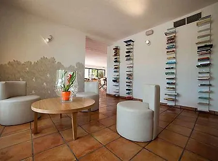 Les Hameaux De Santa Giulia Resort Porto-Vecchio (Corsica)