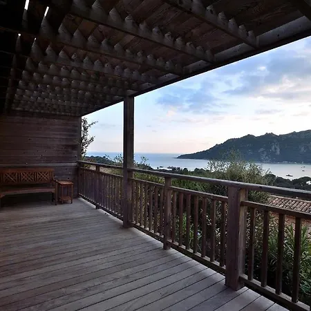 Resort Les Hameaux De Santa Giulia Porto-Vecchio (Corsica)