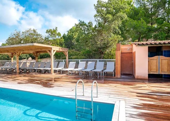 Les Hameaux De Santa Giulia Semesteranläggning (resort) 3*