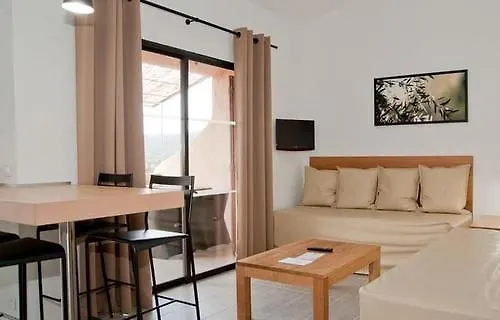 Les Hameaux De Santa Giulia Semesteranläggning (resort) 3*